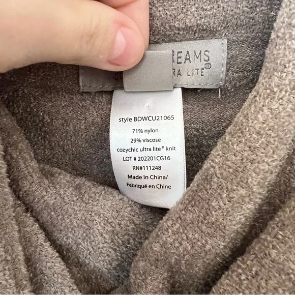 Barefoot Dreams Weekend Poncho Cowl Neck - Picture 5 of 9